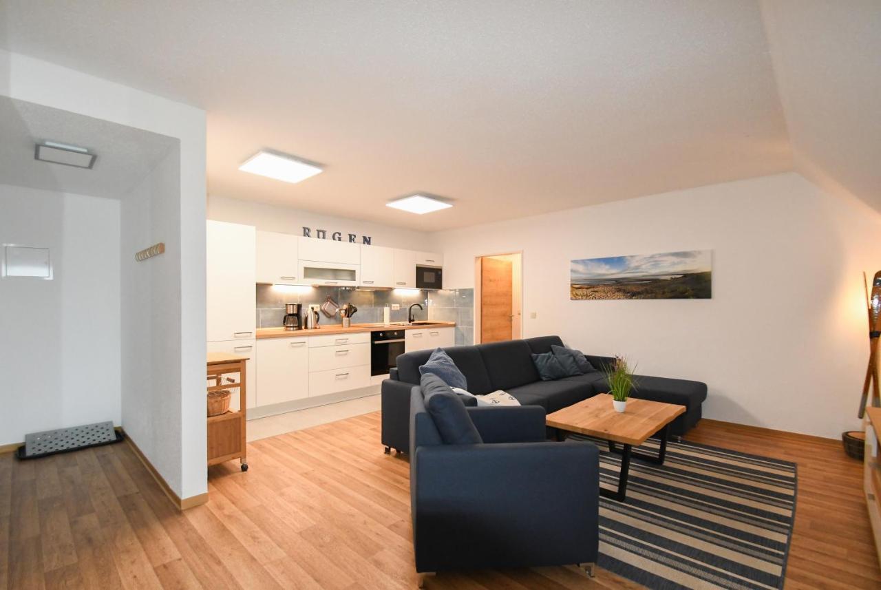 Ferienwohnung Weitblick Mit Logia Лоббе Экстерьер фото